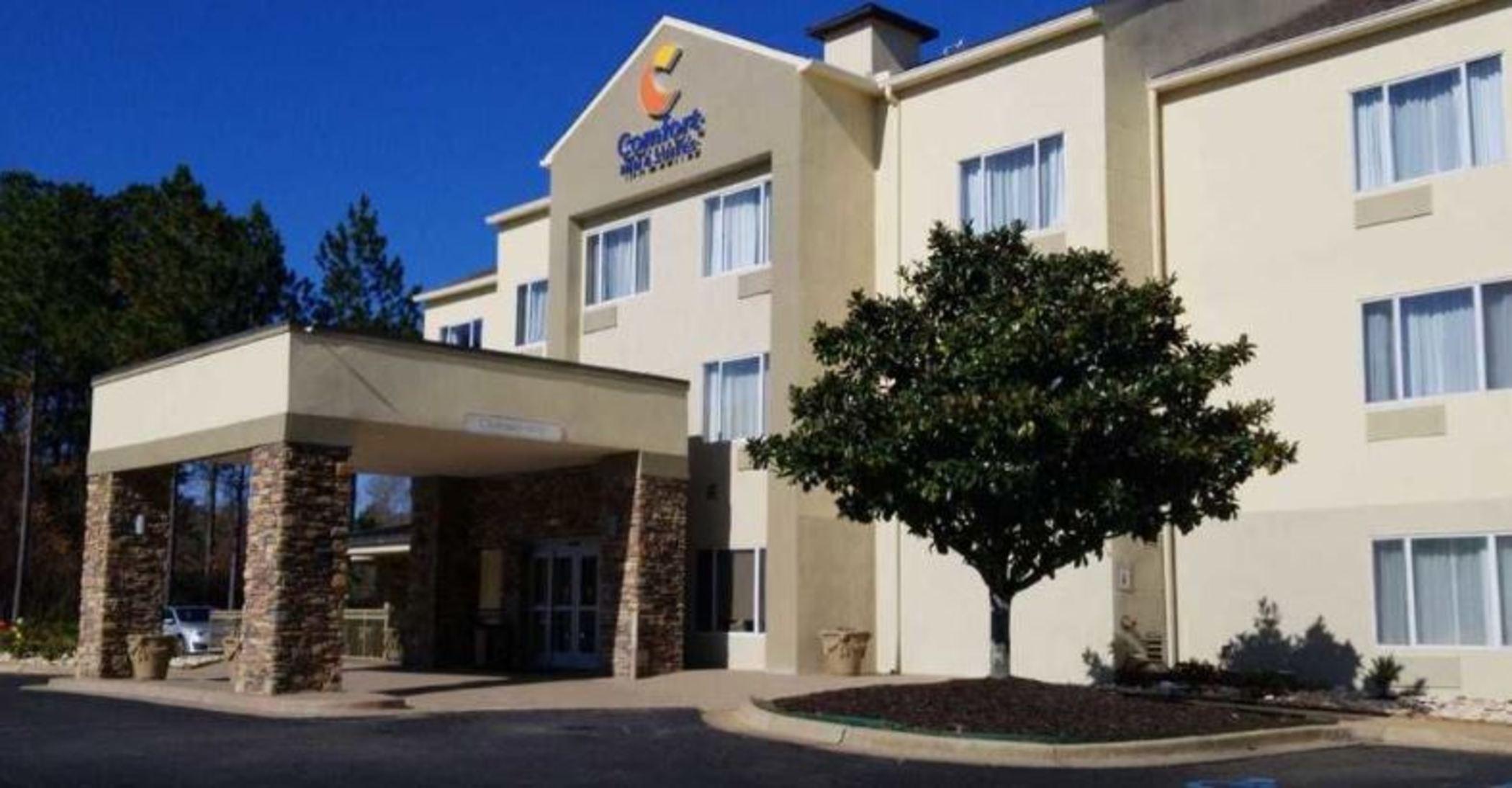 Comfort Inn & Suites Montgomery East Carmichael Rd Exterior foto
